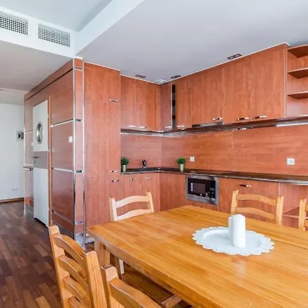 Urbannestgroup_seatowers *